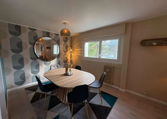 Apartamento Modern Alpine Gem Flat With Mountain Views Sallanches