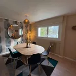 公寓 Modern Alpine Gem Flat With Mountain Views 萨莱切